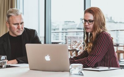 Prise de parole en public Les secrets du maître de cérémonie pour captiver une audience dès les premières secondes